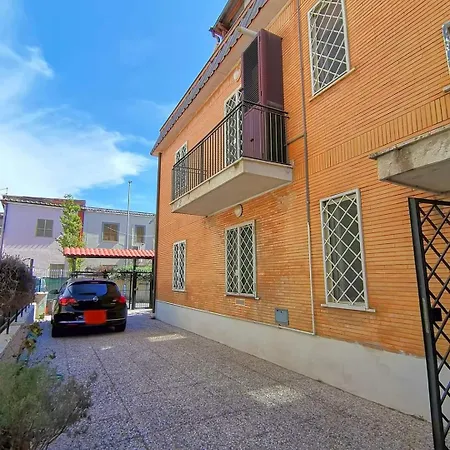 Panzió Monti Di San Paolo With Free Private Parking